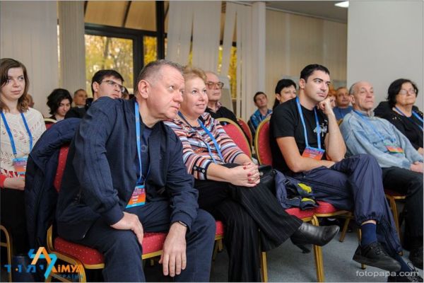 lviv-2016-756020DF7BE-0380-D930-578E-D3E99780DDB6.jpg